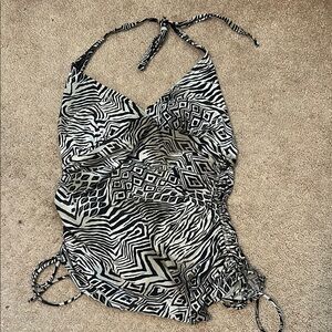 Croft & Barrow Black and White Asymmetrical Tie Front Camisole
